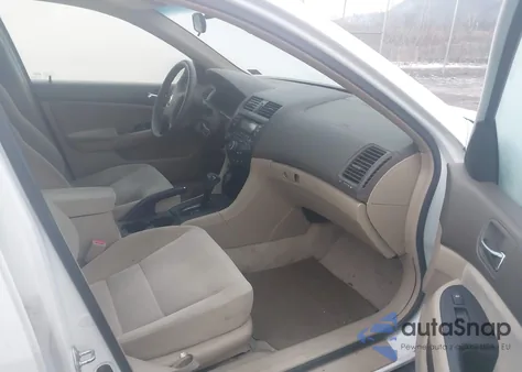 2005 Honda Accord 2.4 Lx z USA, uszkodzony, nr VIN 1HGCM56435A159963